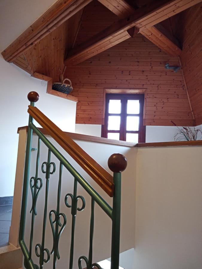 Borostyan Vendeghaz Apartment Balatonkeresztur Bagian luar foto