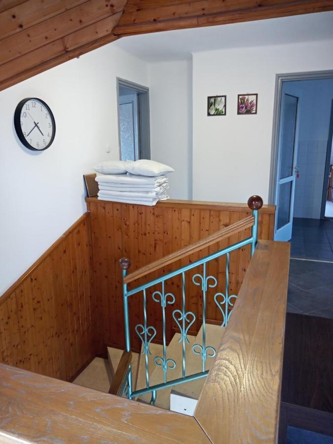 Borostyan Vendeghaz Apartment Balatonkeresztur Bagian luar foto
